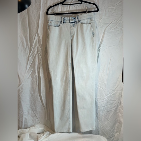 Soft Surroundings The Ultimate Denim Relaxed Straight Jeans Size Small - Picture 14 of 16